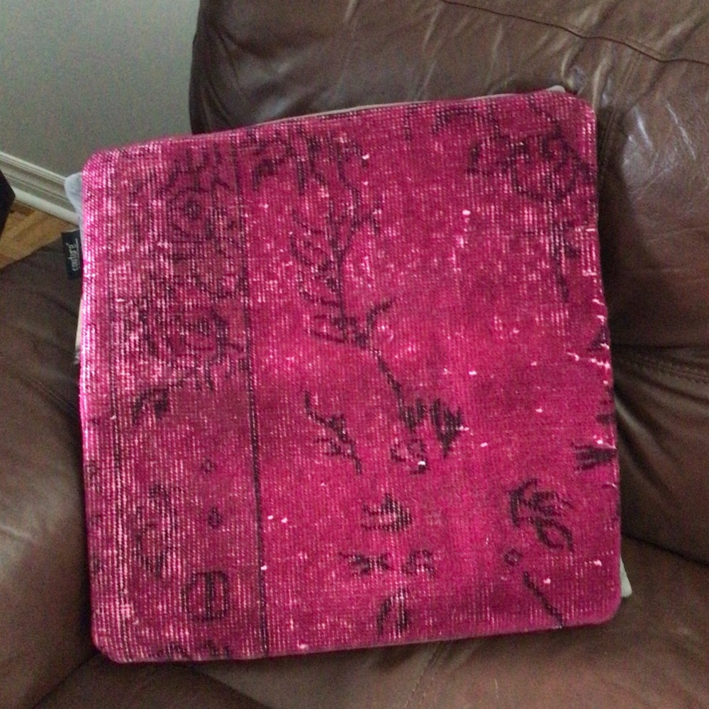 NWT IKEA Bokarv Turkish kilim pink wool cushion cover 20”x20”